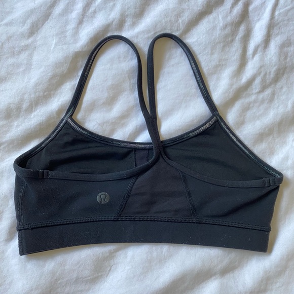 Lululemon Flow Y Sports Bra Size 6 - Picture 2 of 2